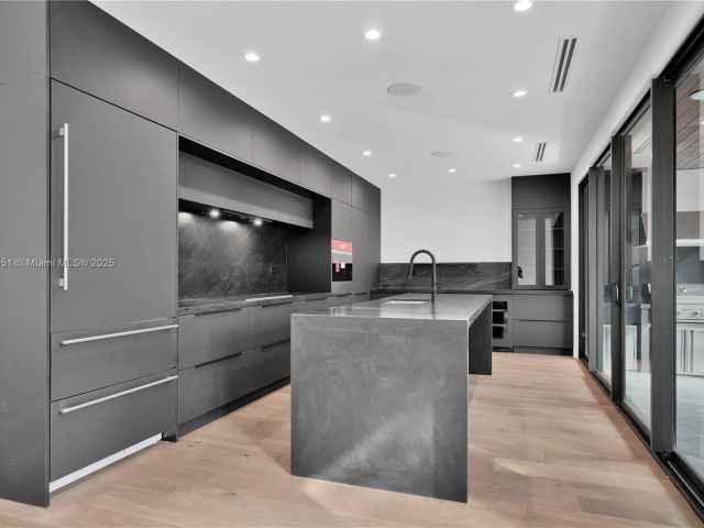 Home for sale at 30 NE 50th St - photo 5987270