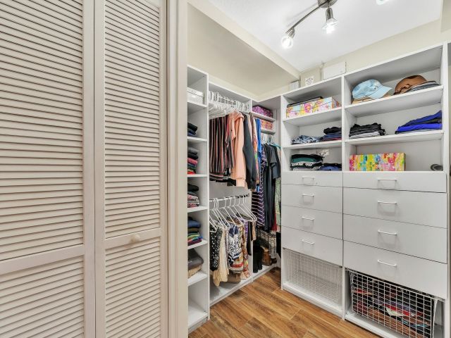 Home for sale at 1870 NE 197th Ter - photo 5996967