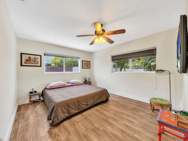 Home for sale at 1870 NE 197th Ter - photo 5996972