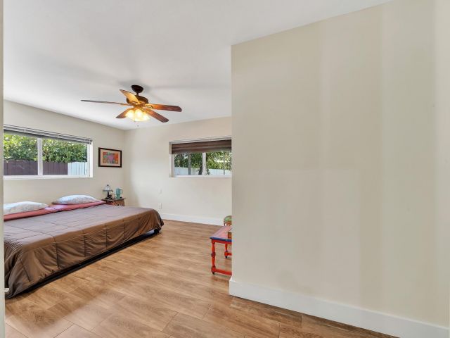 Home for sale at 1870 NE 197th Ter - photo 5996973