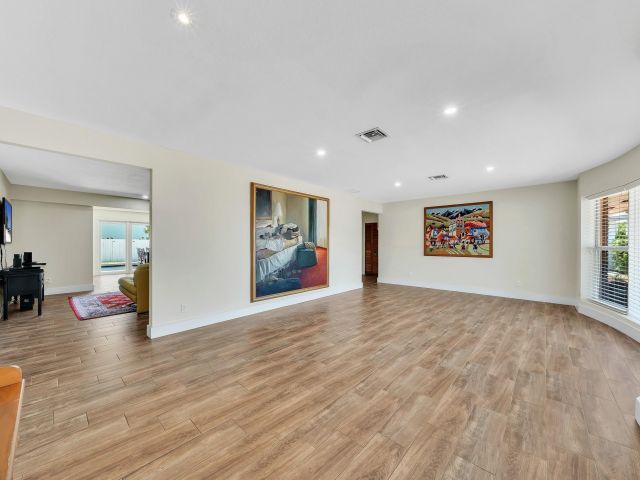 Home for sale at 1870 NE 197th Ter - photo 5996976