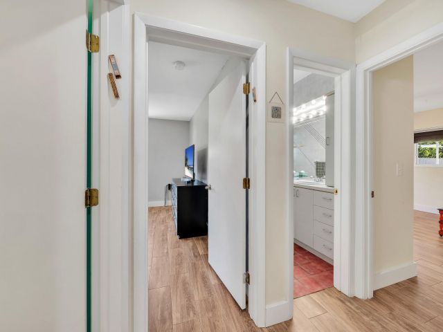 Home for sale at 1870 NE 197th Ter - photo 5996977