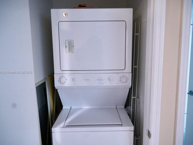 Apartment for sale  Unit #1907 - photo 6088658