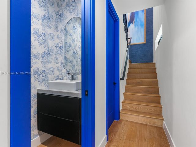 Home for rent at 408 NW 52nd St 408 - photo 6031471