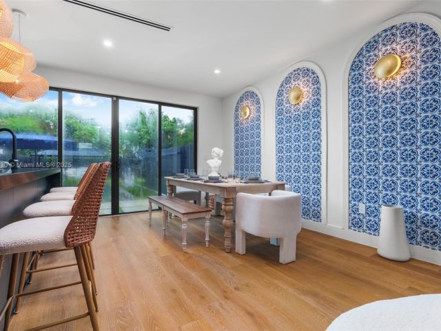 Home for rent at 408 NW 52nd St 408 - photo 6031484