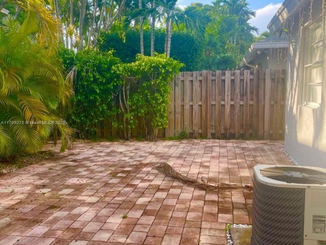 Home for sale at 10121 NW 51st Ln - photo 5986244