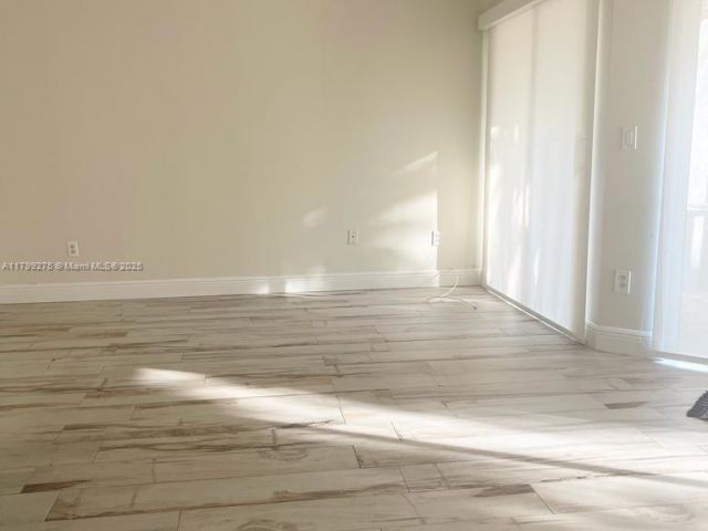 Home for sale at 10121 NW 51st Ln - photo 5986252