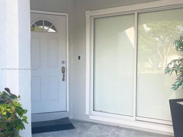 Home for sale at 10121 NW 51st Ln - photo 5986256