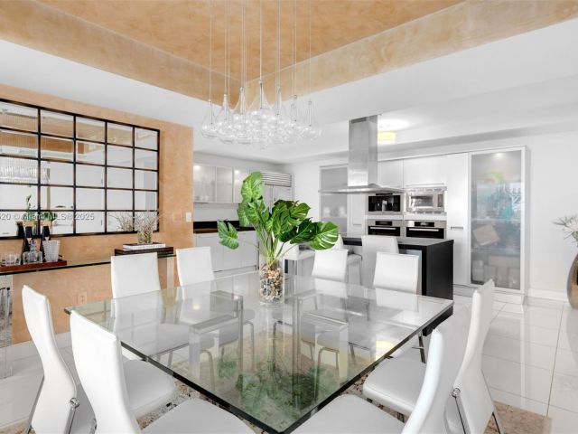 Apartment for sale  Unit #5206 - photo 6900591