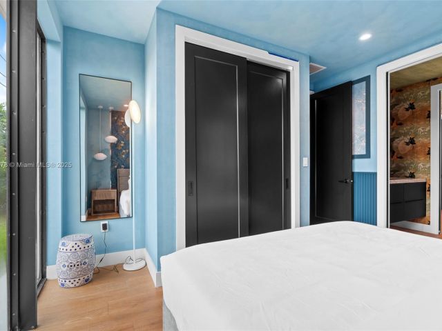 Home for rent at 410 NW 52nd St 410 - photo 6031456