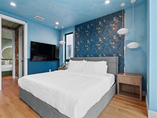 Home for rent at 410 NW 52nd St 410 - photo 6031458