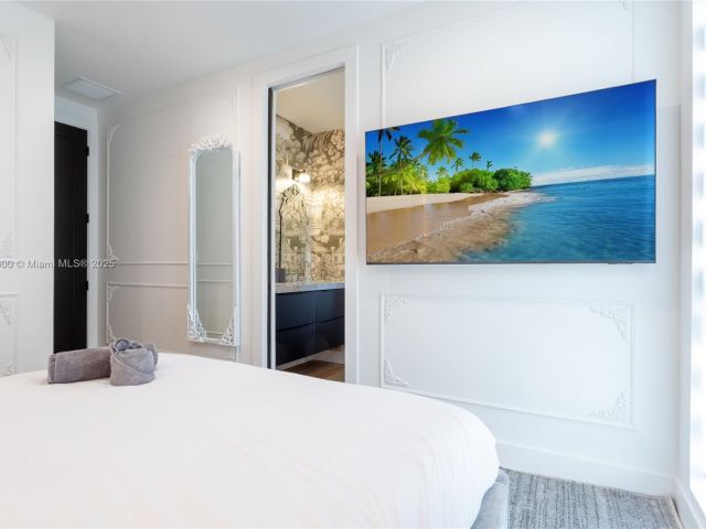 Home for rent at 414 NW 52nd St 414 - photo 6031437