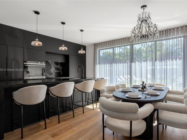 Home for rent at 414 NW 52nd St 414 - photo 6031440