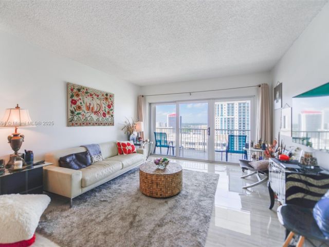 Apartment for rent  Unit #PHD - photo 5988586