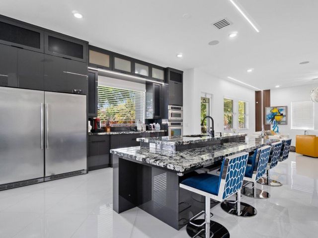 Home for sale at 682 Cresta Circle - photo 6003560