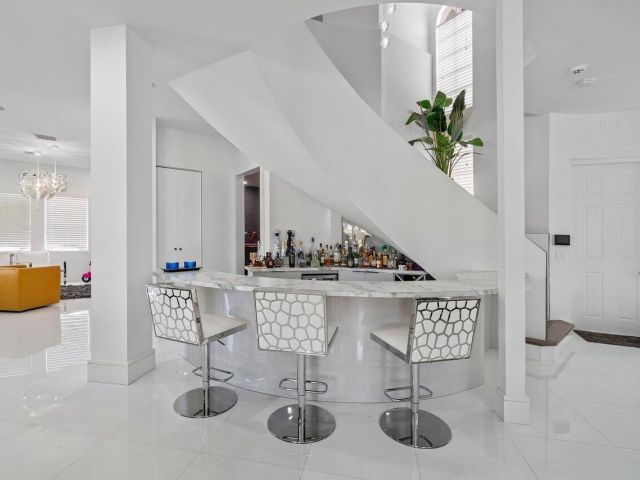 Home for sale at 682 Cresta Circle - photo 6003566