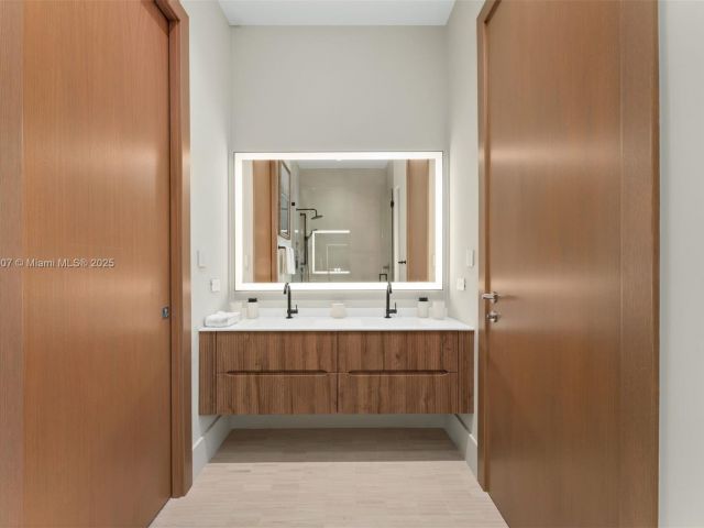 Home for sale at 2323 SW 2nd Ave - photo 6003877