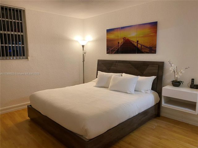 Apartment for rent  Unit #14K - photo 5989858