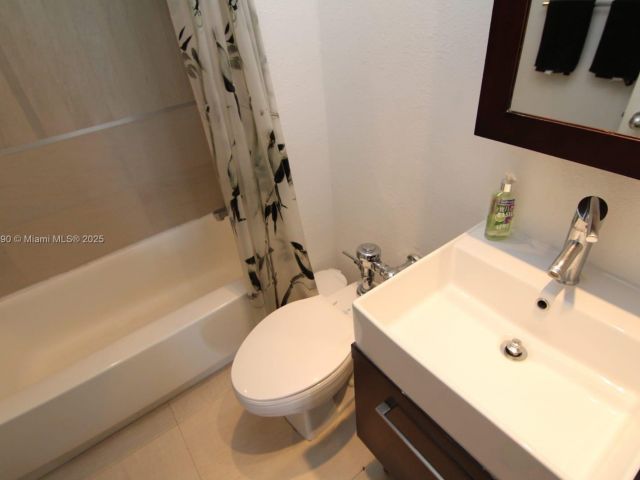 Apartment for sale  Unit #1528S - photo 5989244