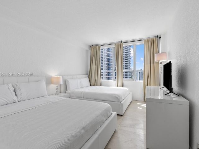 Apartment for sale  Unit #1528S - photo 5989246