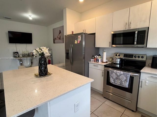 Home for rent at 13266 SW 285th St 0 - photo 5988962