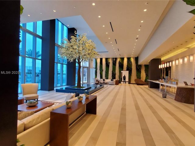 Apartment for sale  Unit #2208 - photo 5998050