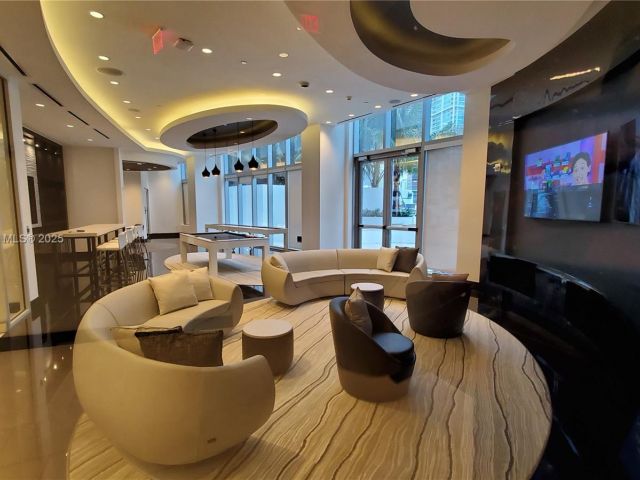 Apartment for sale  Unit #2208 - photo 5998051