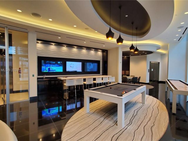 Apartment for sale  Unit #2208 - photo 5998054