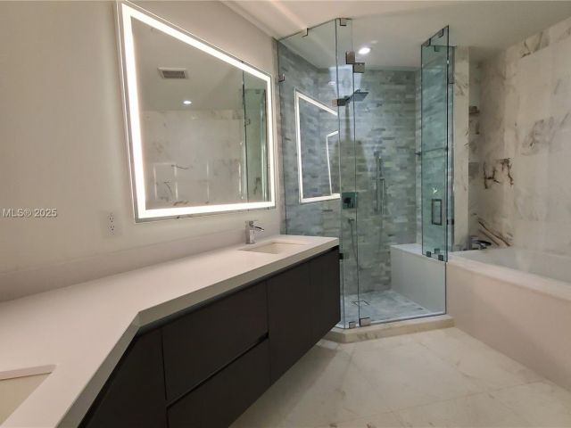 Apartment for sale  Unit #2208 - photo 5998060