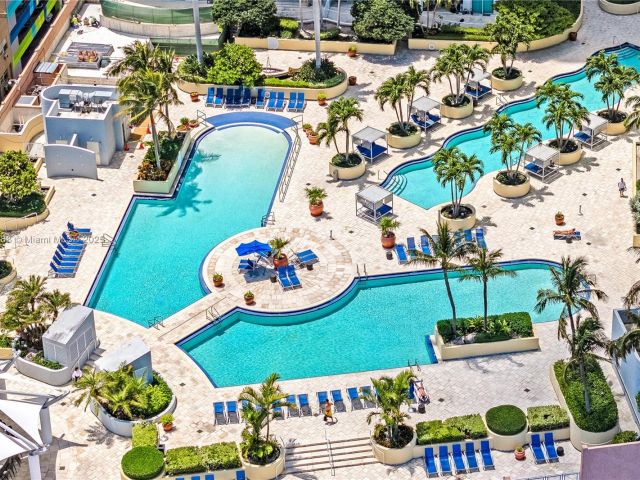 Apartment for sale  Unit #645 - photo 5993501