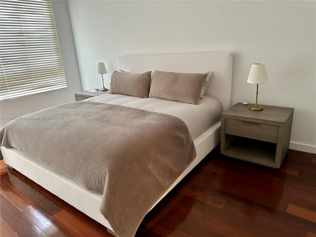 Apartment for rent  Unit #803 - photo 5993602