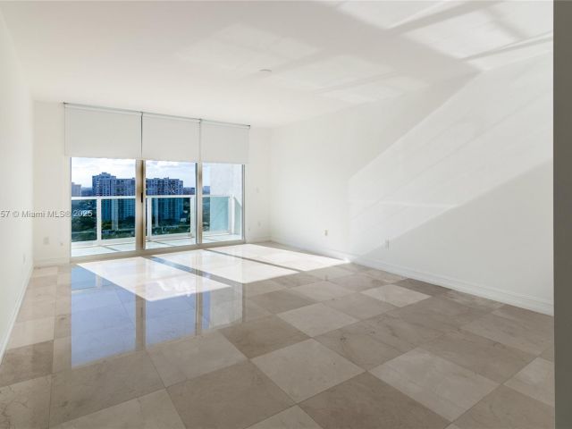 Home for sale at  - photo 5992188