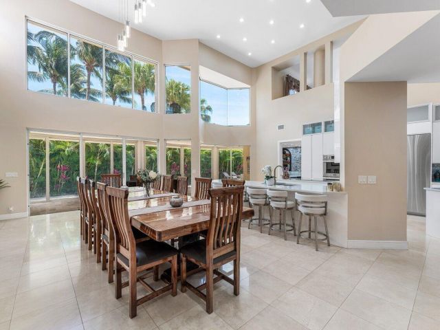 Home for sale at 17906 Aberdeen Way - photo 6015083