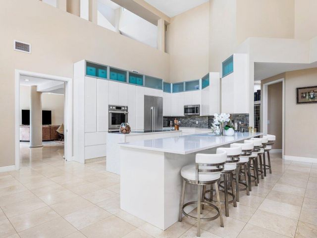 Home for sale at 17906 Aberdeen Way - photo 6015086