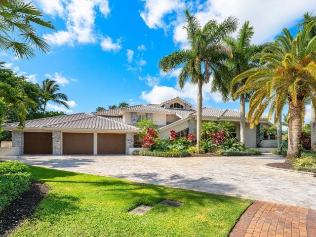 Home for sale at 17906 Aberdeen Way - photo 6015093