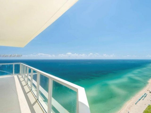 Apartment for rent  Unit #3902 - photo 5993389