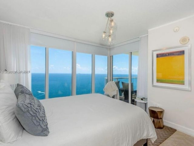 Apartment for rent  Unit #3902 - photo 5993392