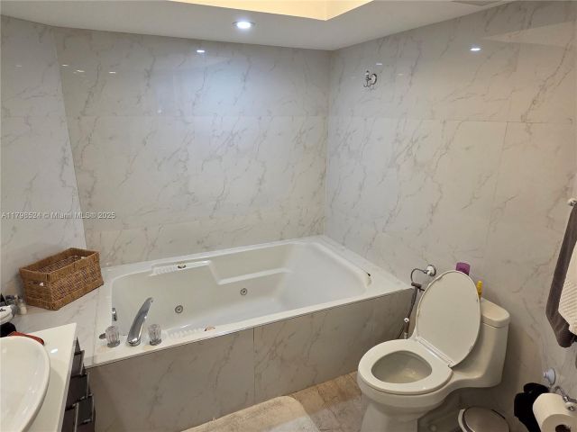 Apartment for sale  Unit #312 - photo 5993638