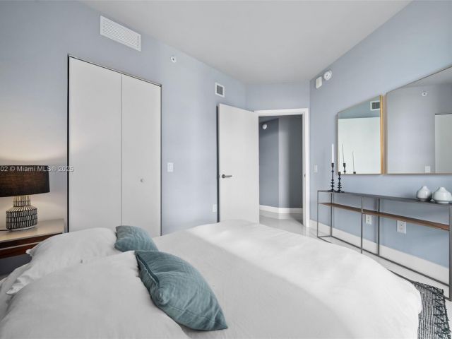 Apartment for sale  Unit #2906 - photo 5993756