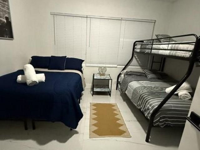 Home for rent at 55 NW 47th St - photo 5996866