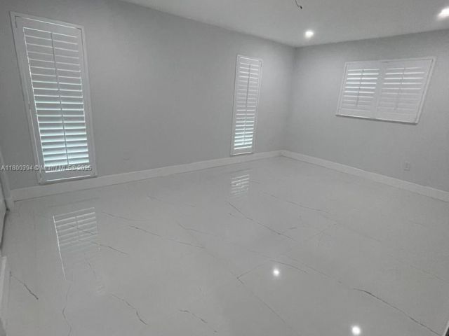 Home for sale at 2721 SW 130th Ave - photo 5993250