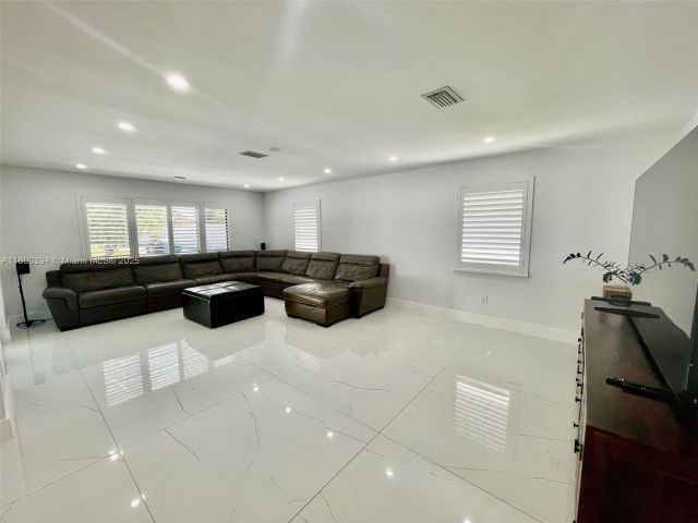 Home for sale at 2721 SW 130th Ave - photo 5993254