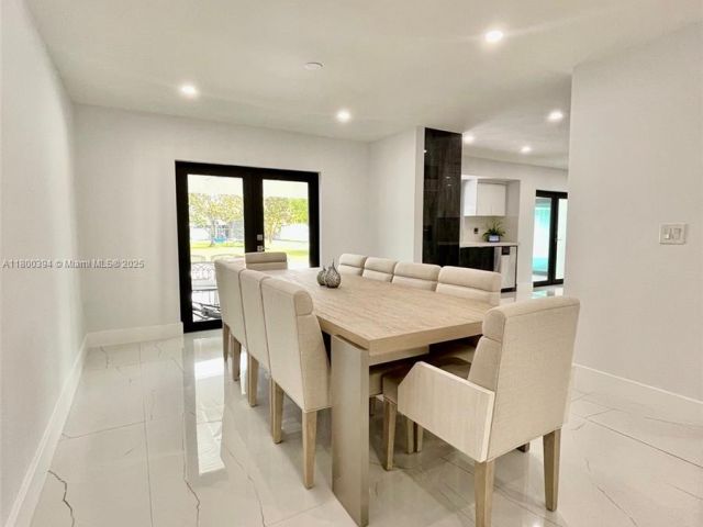 Home for sale at 2721 SW 130th Ave - photo 5993256