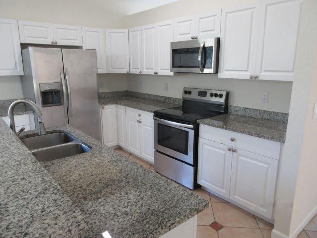 Home for sale at 4513 SW 13th Street - photo 6238986