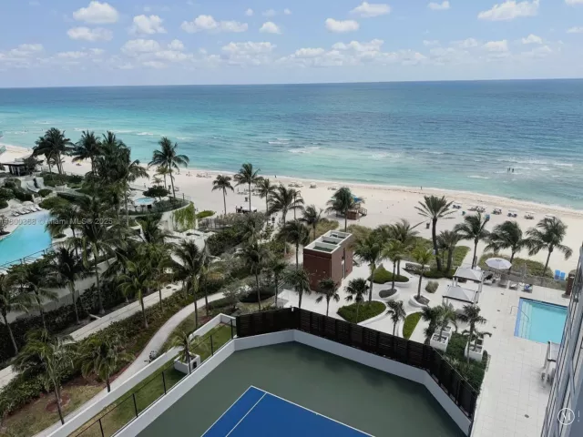 Apartment for sale  Unit #1102 - photo 5994200