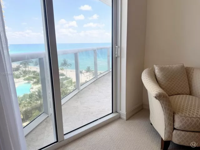 Apartment for sale  Unit #1102 - photo 5994184