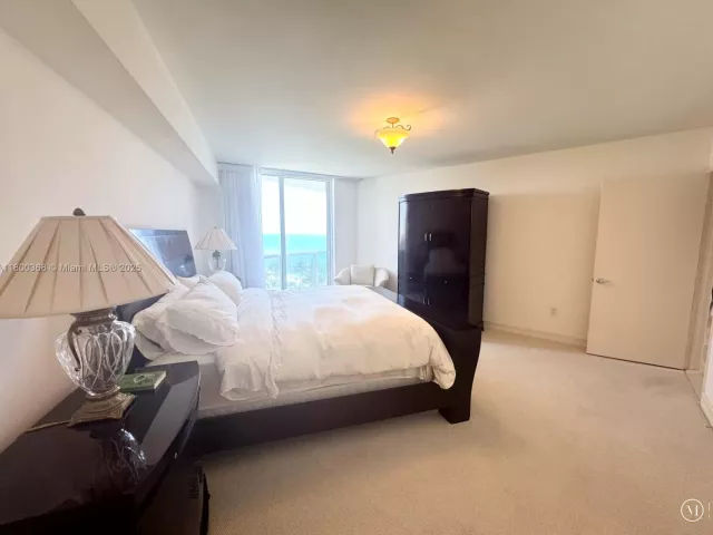 Apartment for sale  Unit #1102 - photo 5994186