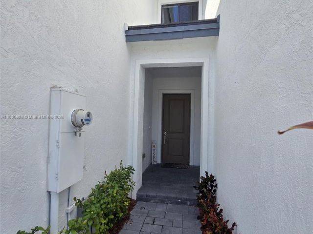 Home for sale at 10847 SW 232nd Ter - photo 5993710