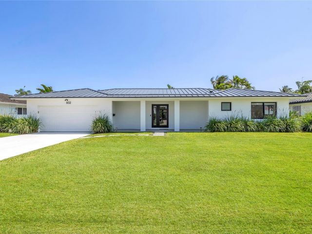 Home for sale at 832 Appleby St - photo 6017988