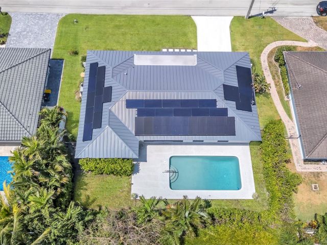 Home for sale at 832 Appleby St - photo 6017989